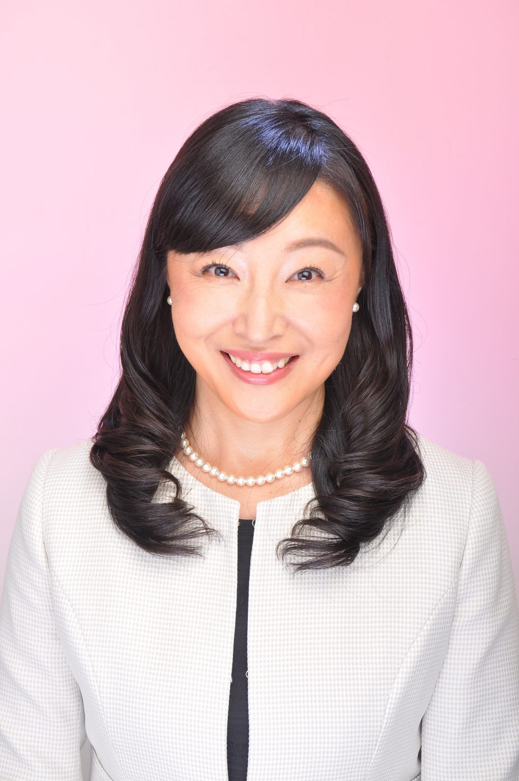 原田 佳美 プロフィール(披露宴・イベント・式典司会) 司会者事務所 Cue Voice